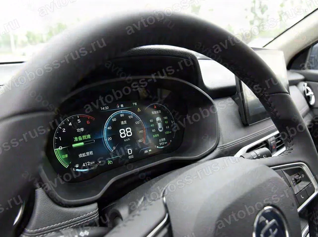 Приборная панель BYD Song до русификации — пример интерфейса