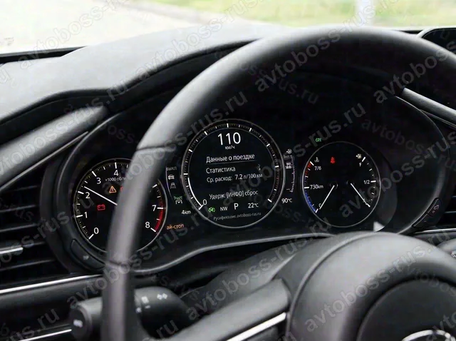 Приборная панель Mazda3 Axela после русификации — пример интерфейса