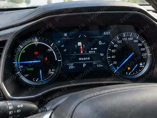 Приборная панель Toyota Highlander 2026 до русификации — пример интерфейса