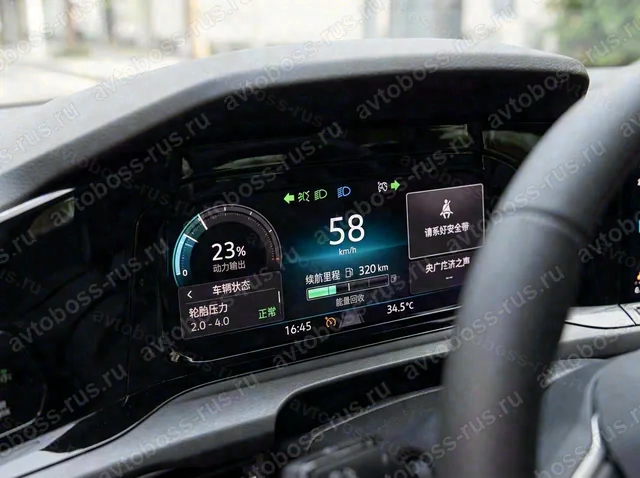 Приборная панель Volkswagen Golf до русификации — пример интерфейса